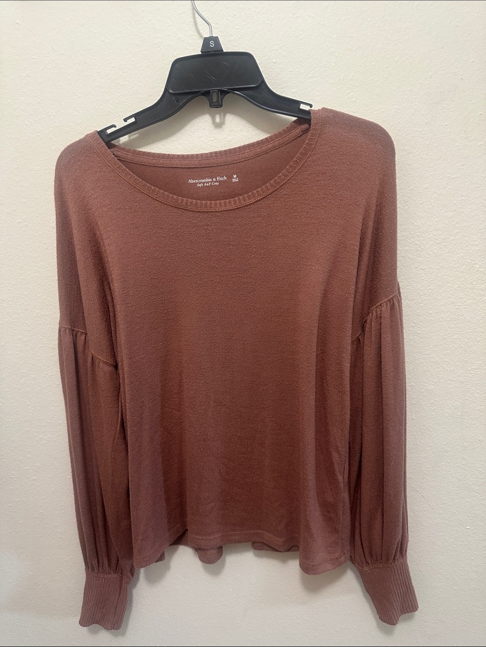 Abercrombie & Fitch Women's Burnt Rust Long Sleeve Top